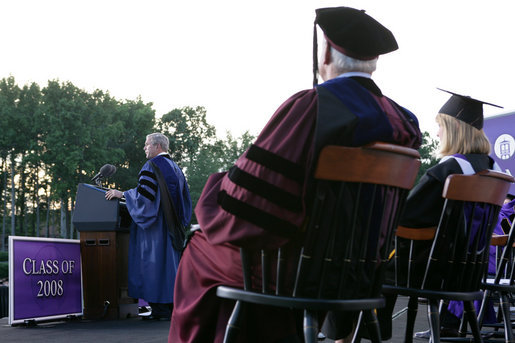 President George W. Bush addresses graduating seniors, faculty and guests as he gives the commencement address to the Class of 2008 at Furman University in Greenville, SC. White House photo by Chris Greenberg