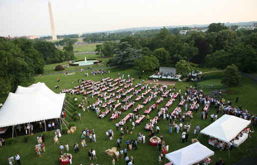 Picnic tables and tents cover the South Lawn of the White House for the annual Congressional Picnic Thursday evening, June 5, 2008, hosted for members of Congress and their families. White House photo by Grant Miller