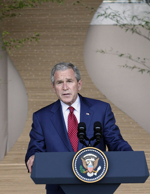 President George W. Bush delivers remarks at the conclusion of the G-8 Summit Wednesday, July 9, 2008, in Toyako, Japan. White House photo by Eric Draper