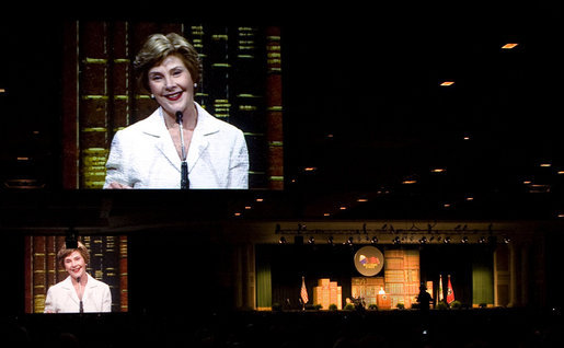 As Mrs. Laura Bush gives her remarks from the stage, giant video screens project her image for the 5,400 participants to see at Monday's Fifth Annual Reading First National Conference. The gathering was at the Gaylord Opryland Resort and Convention Center in Nashville, Tenn., on July 28, 2008. White House photo by Shealah Craighead