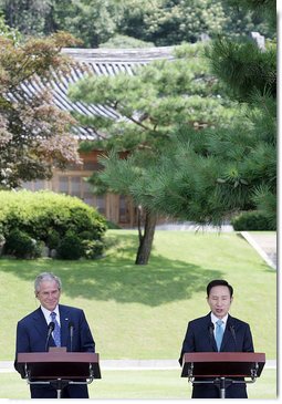 President George W. Bush and South Korean President Lee Myung-bak speak with reporters at a joint news conference Wednesday, Aug. 6, 2008, at the Blue House presidential residence in Seoul, South Korea. White House photo by Chris Greenberg