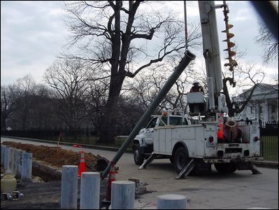 Street light removal on Pennsylvania Avenue