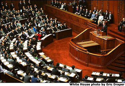 President Bush expresses his support for Prime Minister Junichiro Koizumi during his address to Japan's legislature, The Diet, in Tokyo, Tuesday, Feb 19, 2002. White House photo by Eric Draper.