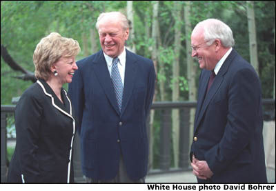 Meeting during a reception at their home, Vice President Cheney and his wife talk with their friend and his former boss, President Gerald Ford. The Vice President served as President Ford's Chief of Staff. White House photo by David Bohrer.