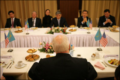 Vice President Dick Cheney participates in a breakfast meeting with representatives of Kazakhstani opposition groups Saturday, May 6, 2006, in Astana, Kazakhstan. During the meeting the political leaders shared their ideas regarding political and economic reform and the advancement of democracy in Kazakhstan.